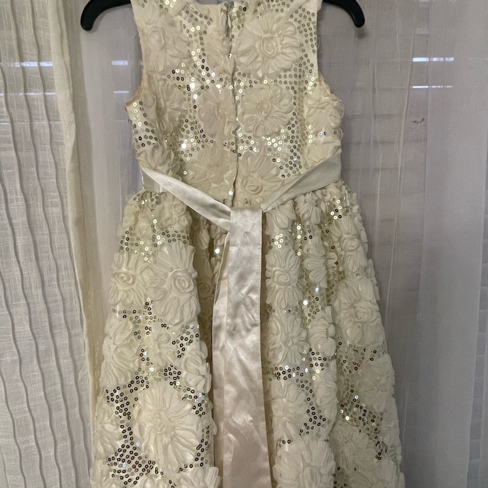American Princess Size 8 Fancy White Floral Sequin Dress